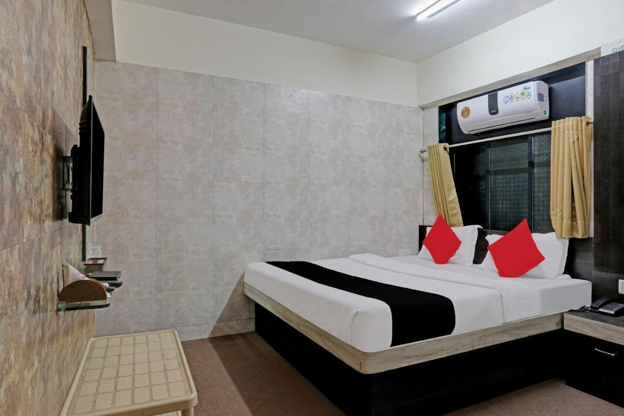 Capital O 79386 Hotel Emirates Mumbai (Bombay) Buitenkant foto