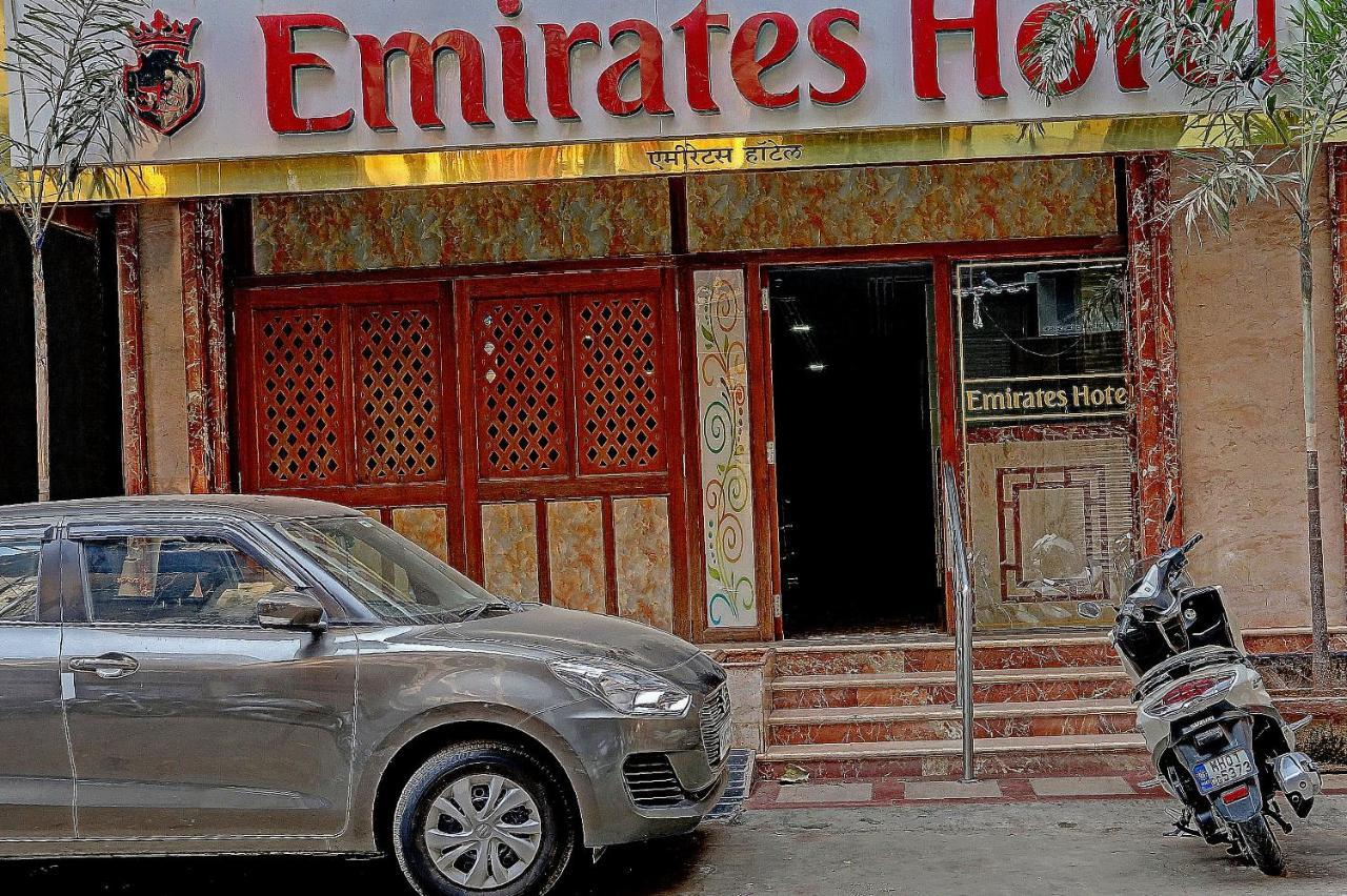 Capital O 79386 Hotel Emirates Mumbai (Bombay) Buitenkant foto